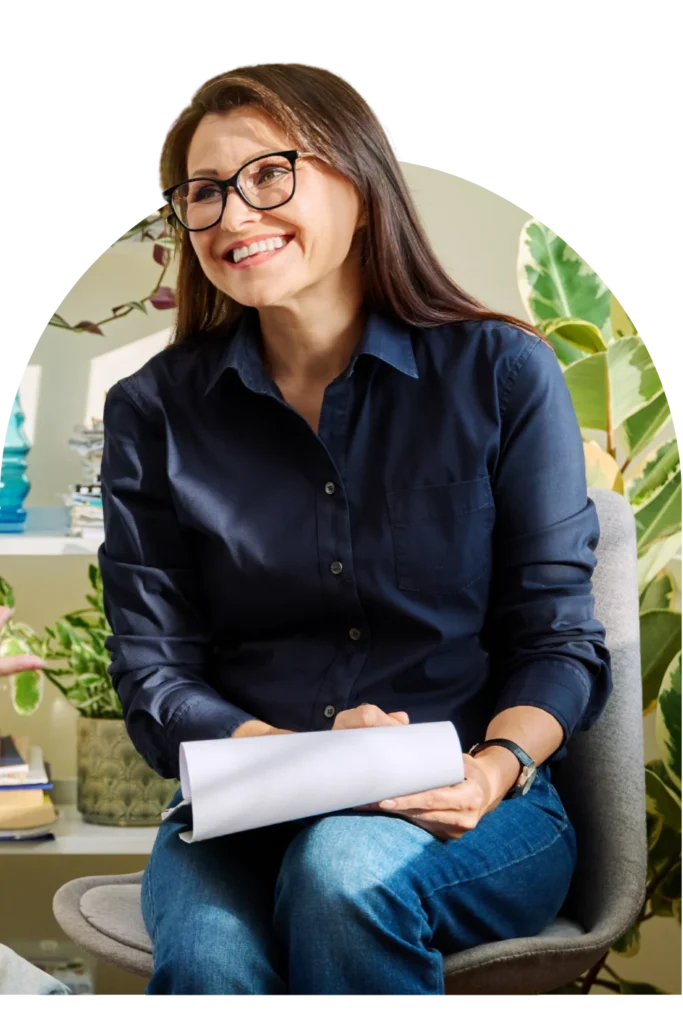 Psychologue en consultation dans son cabinet, exemple de site psychologue professionnel